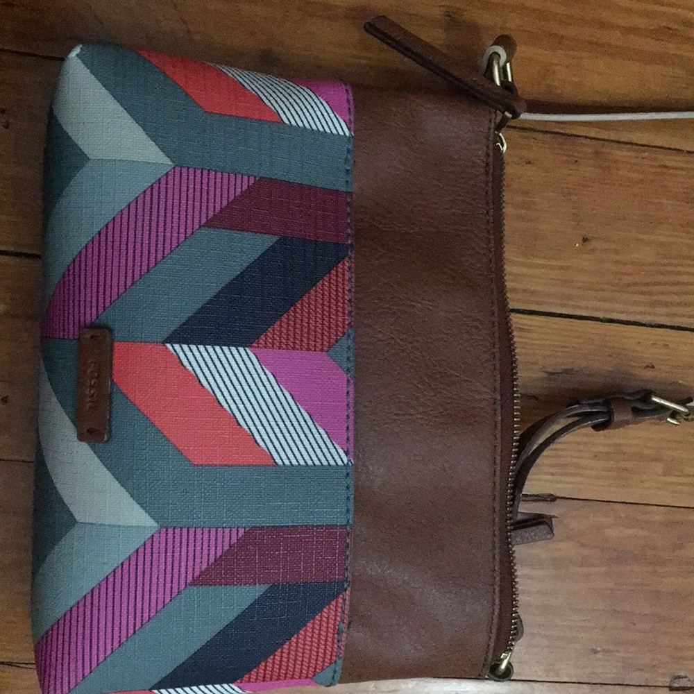 Fossil purse